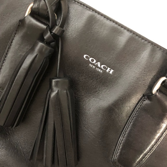 Coach leather purse - Picture 2 of 16